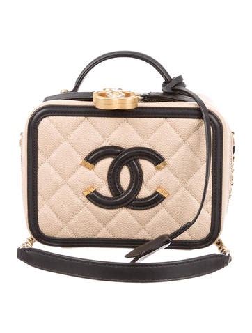 chanel cosmetic bag 2017